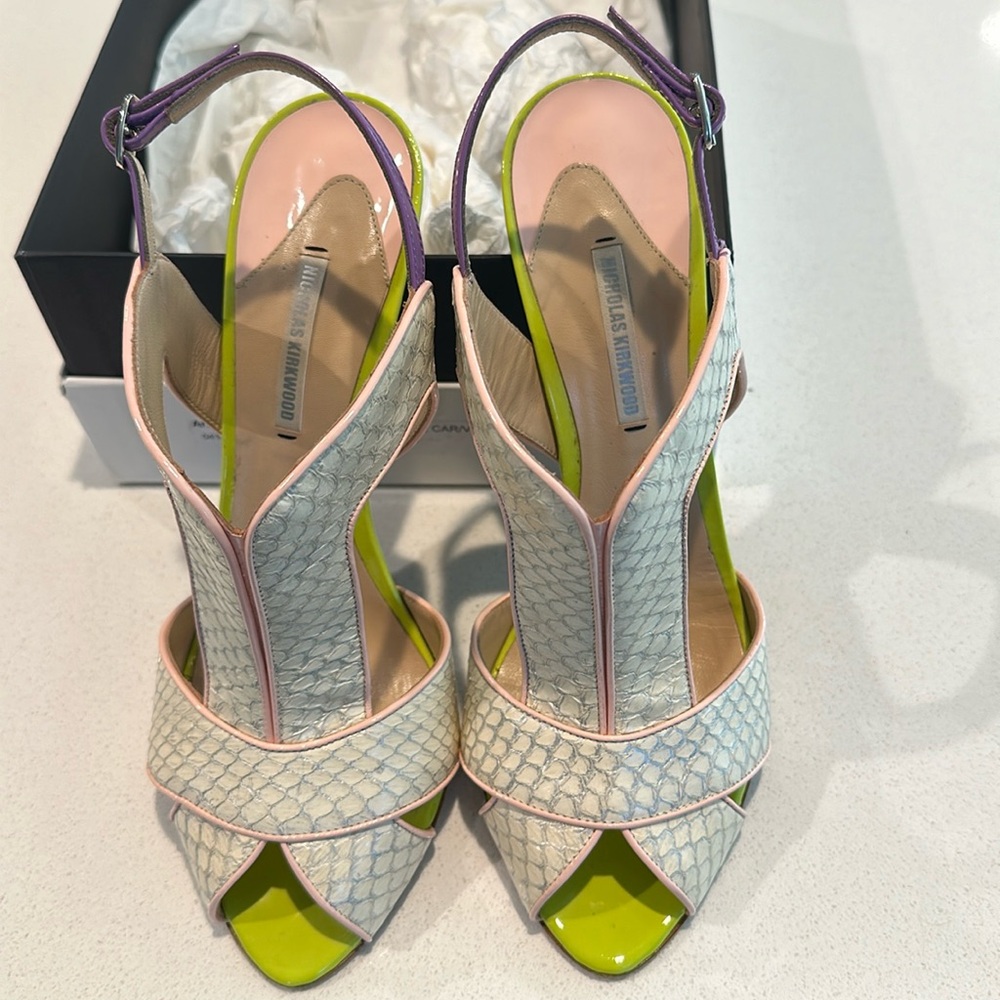 Nicholas Kirkwood  snake/ patent leather slingback. Size 38.5